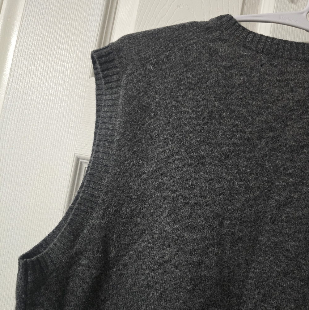 Vintage Lambswool Sweater Vest by Brooks Brothers, Dark Gray, V-Neck, EUC! - Picture 9 of 12